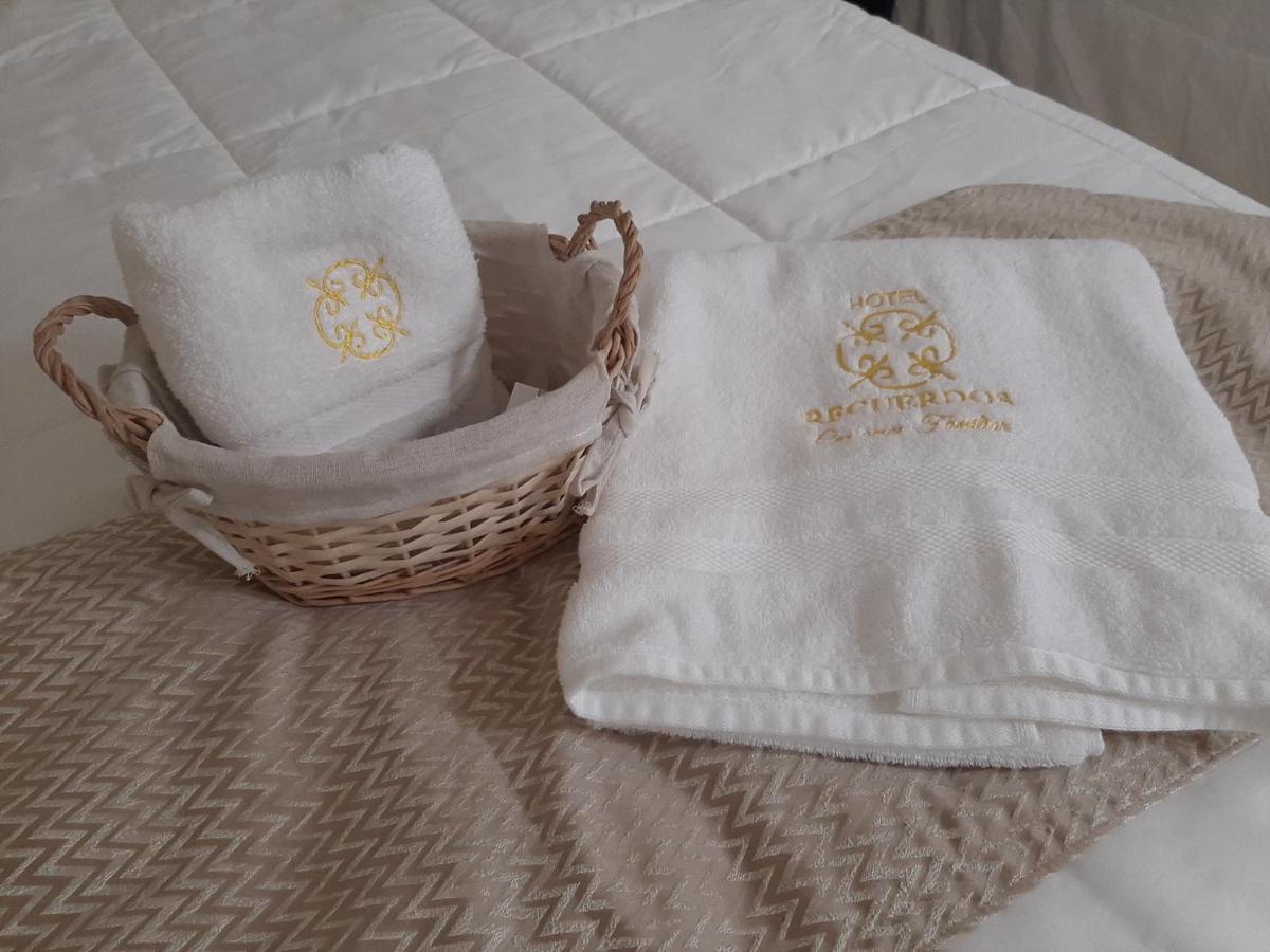 Hotel Recuerdos Valladolid  Luaran gambar